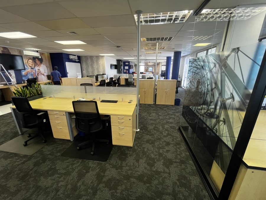 To Let commercial Property for Rent in Bo Oakdale Western Cape